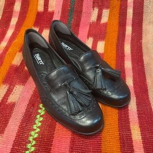 Born Black Women’s Tassel Loafer Size 6.5